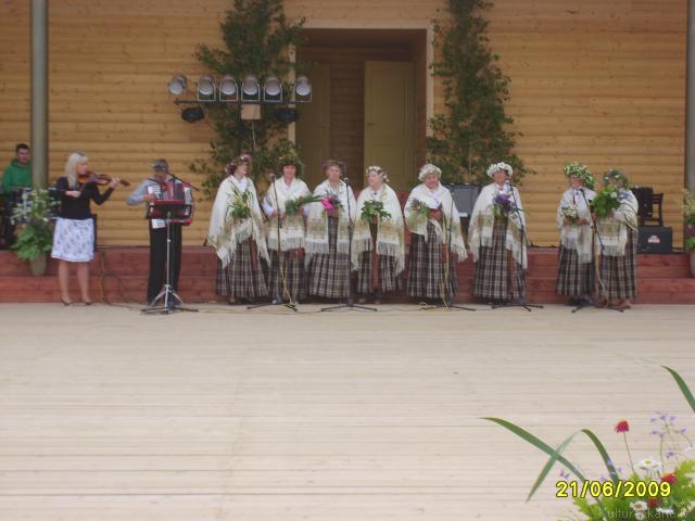 Bērzpils estrādes atklāšanā 2009